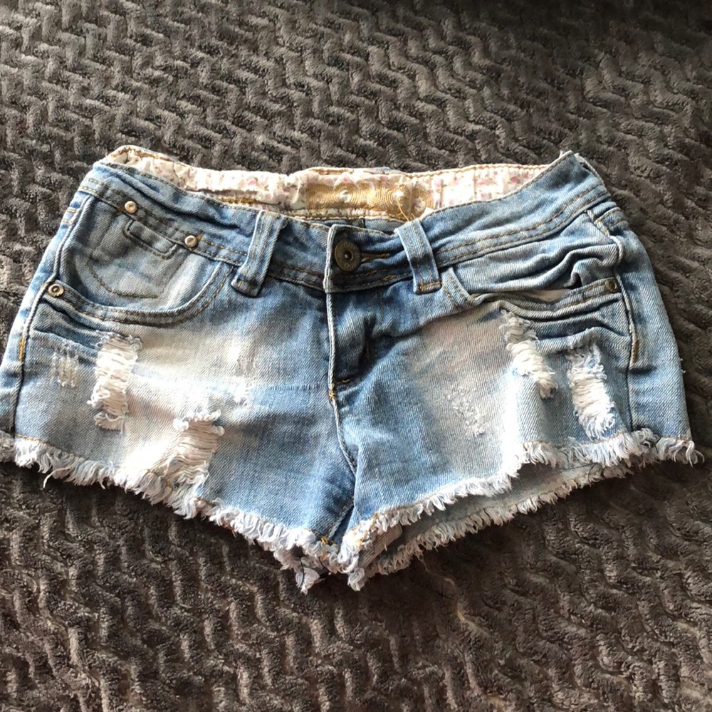 “booty” shorts .